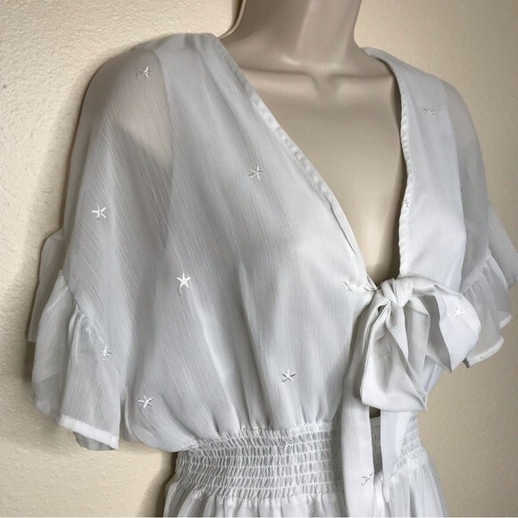 Peach Love Romper White Embroidered Gauzy Ruffle Hem Front Tie Womens Medium - Picture 2 of 16
